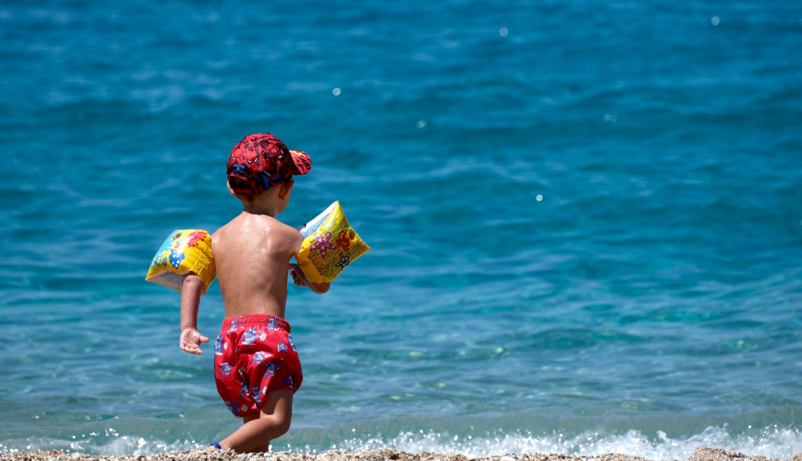 media.bimbo in spiaggia